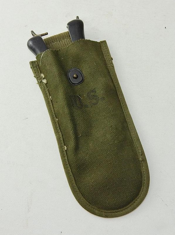 US WWII ARMY U.S. WIRE CUTTER + POUCH 